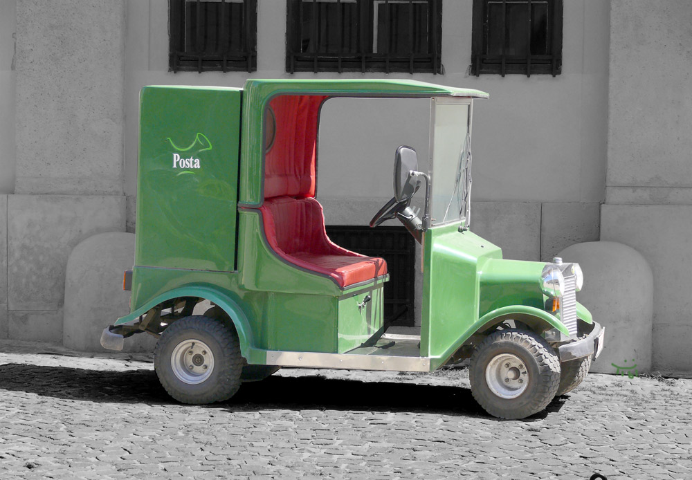 Green Post Truck, Budapest